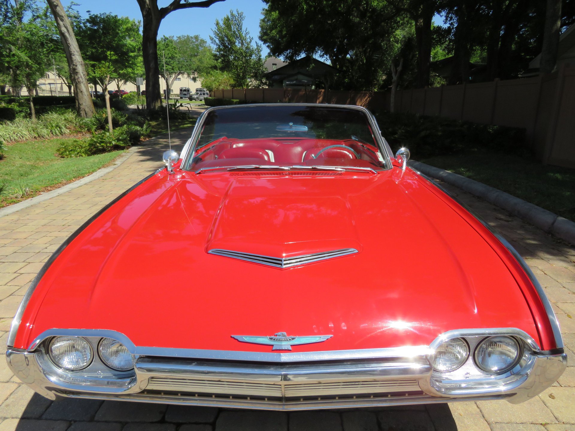 1961 FORD THUNDERBIRD - Image 13