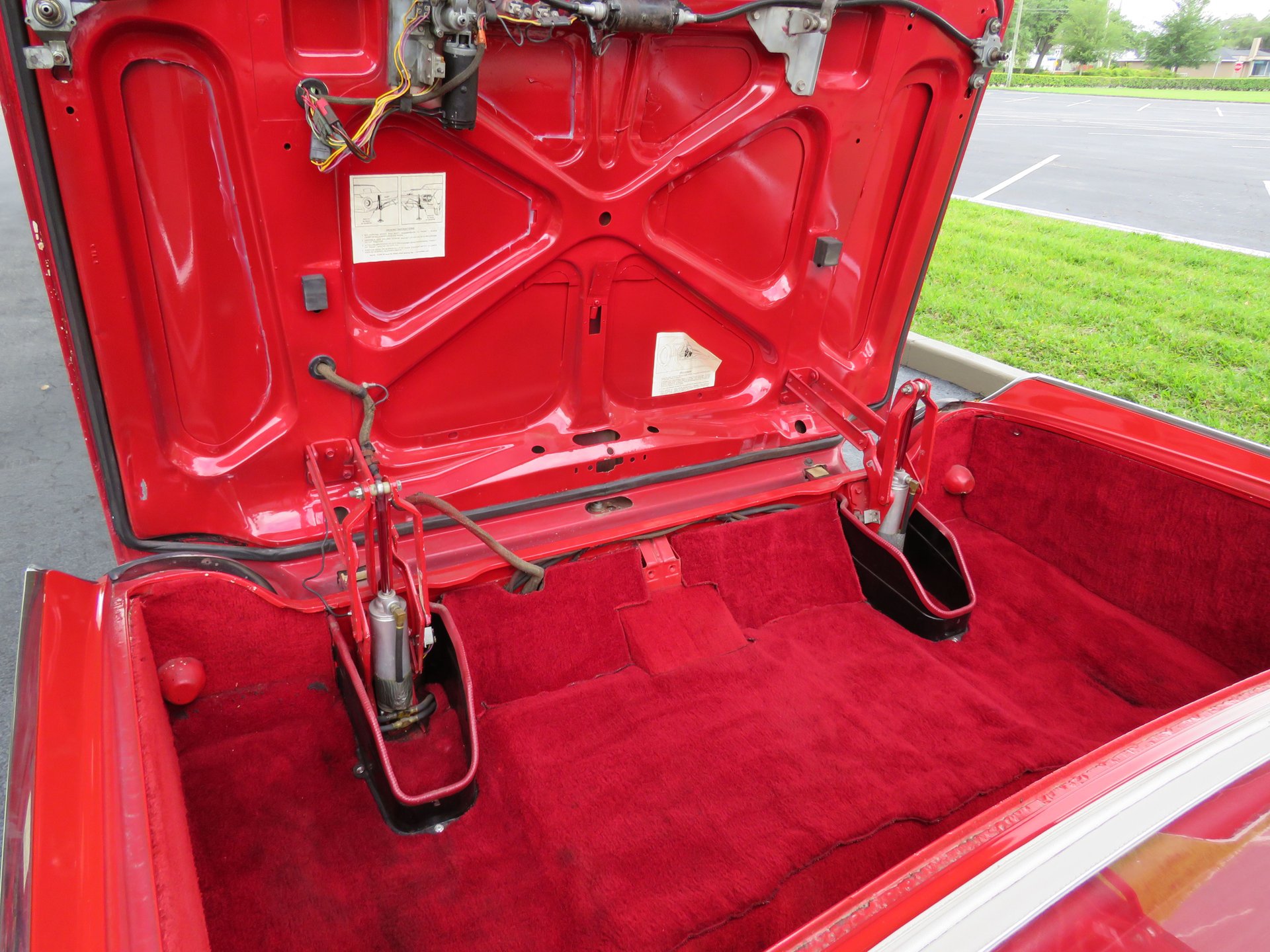 1961 FORD THUNDERBIRD - Image 18